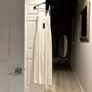 White Lulus jumpsuit